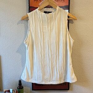 Elegant Sleeveless White Blouse